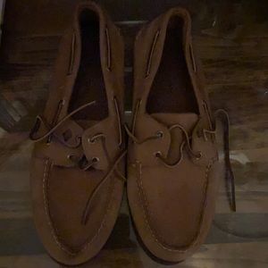 Leather speery boat shoes